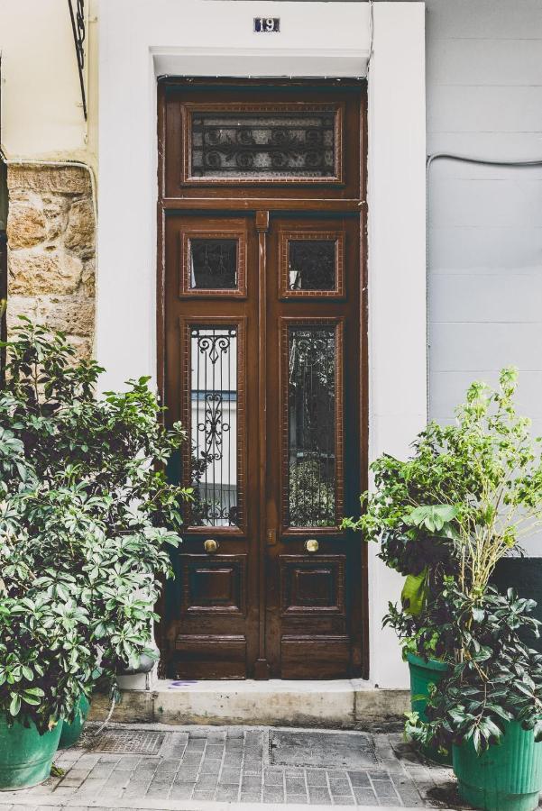 Neoclassical Apartment Near Acropolis - Livingstone Crystal Atina Dış mekan fotoğraf